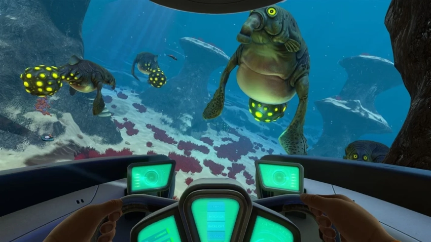 Мобильную версию популярной Subnautica сравнили с версиями для Nintendo Switch и PS5