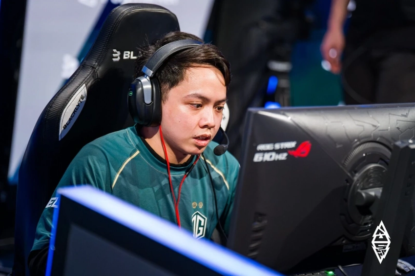 Звезда OG по Dota 2 разгромил Team Yandex на турнире и публично унизил Yadomi